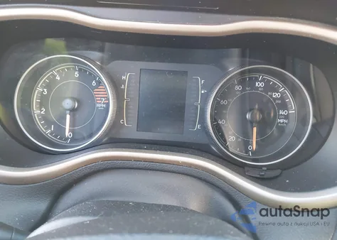 2016 Jeep Cherokee Latitude из США, поврежденный, VIN 1C4PJLCB9GW256378